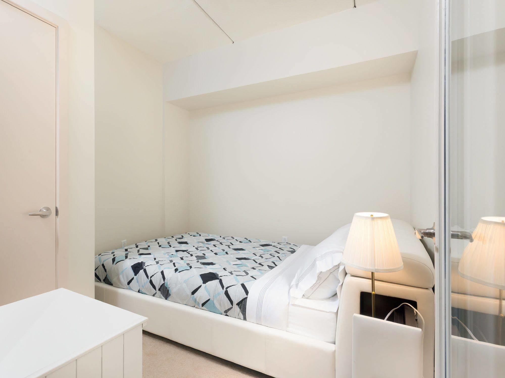 Fantastic Philly Fully Furnished Apartments Філадельфія Екстер'єр фото